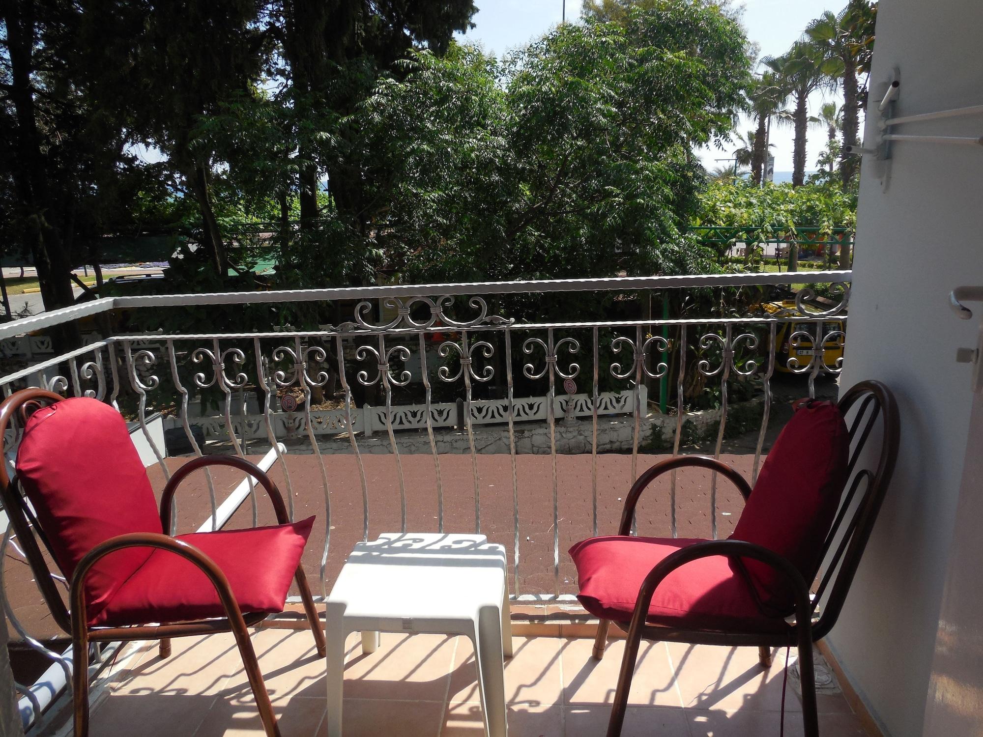 Resitalya Hotel Alanya Esterno foto