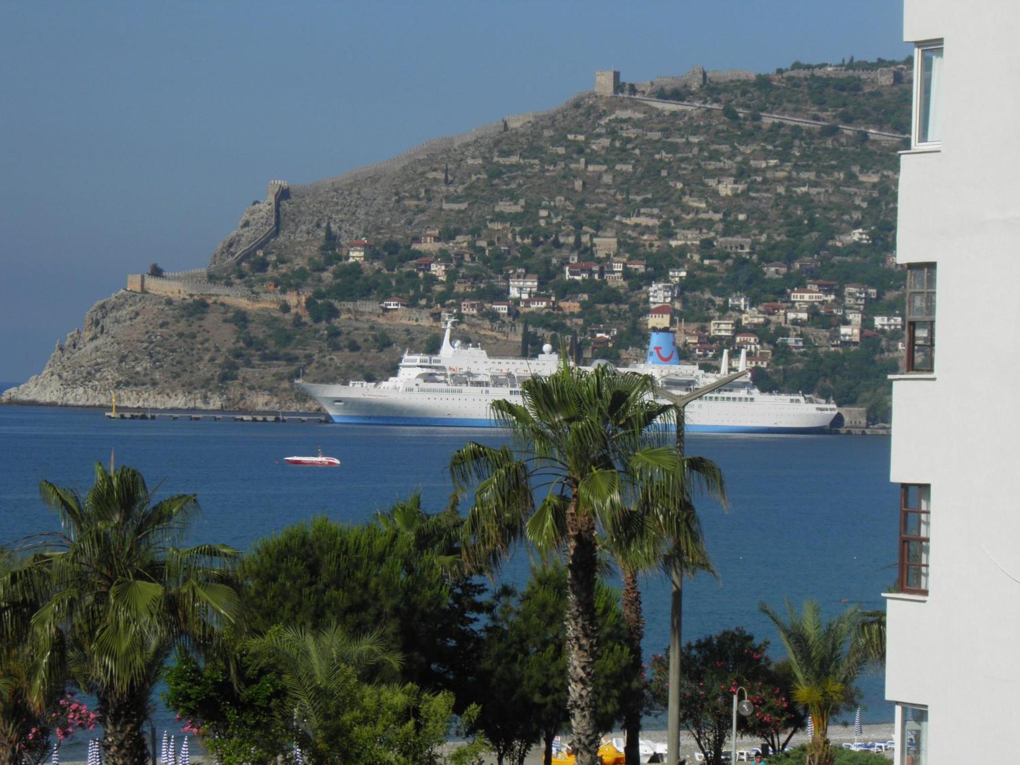 Resitalya Hotel Alanya Esterno foto