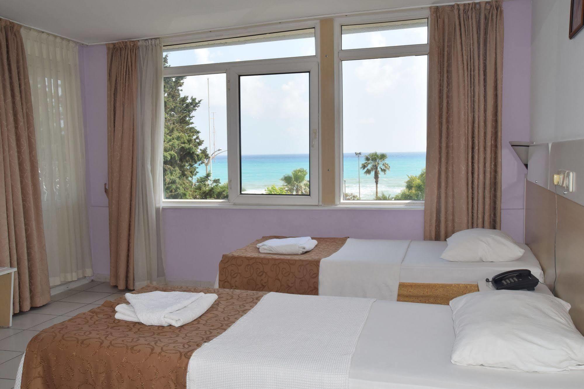 Resitalya Hotel Alanya Esterno foto